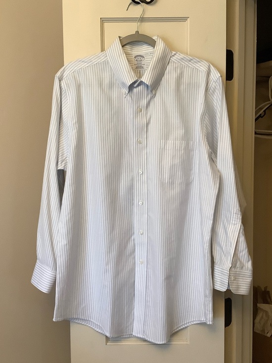 Brooks Brothers Other - Brooks Brothers 16/32 White with Light Blue Pinstripe Dress Shirt